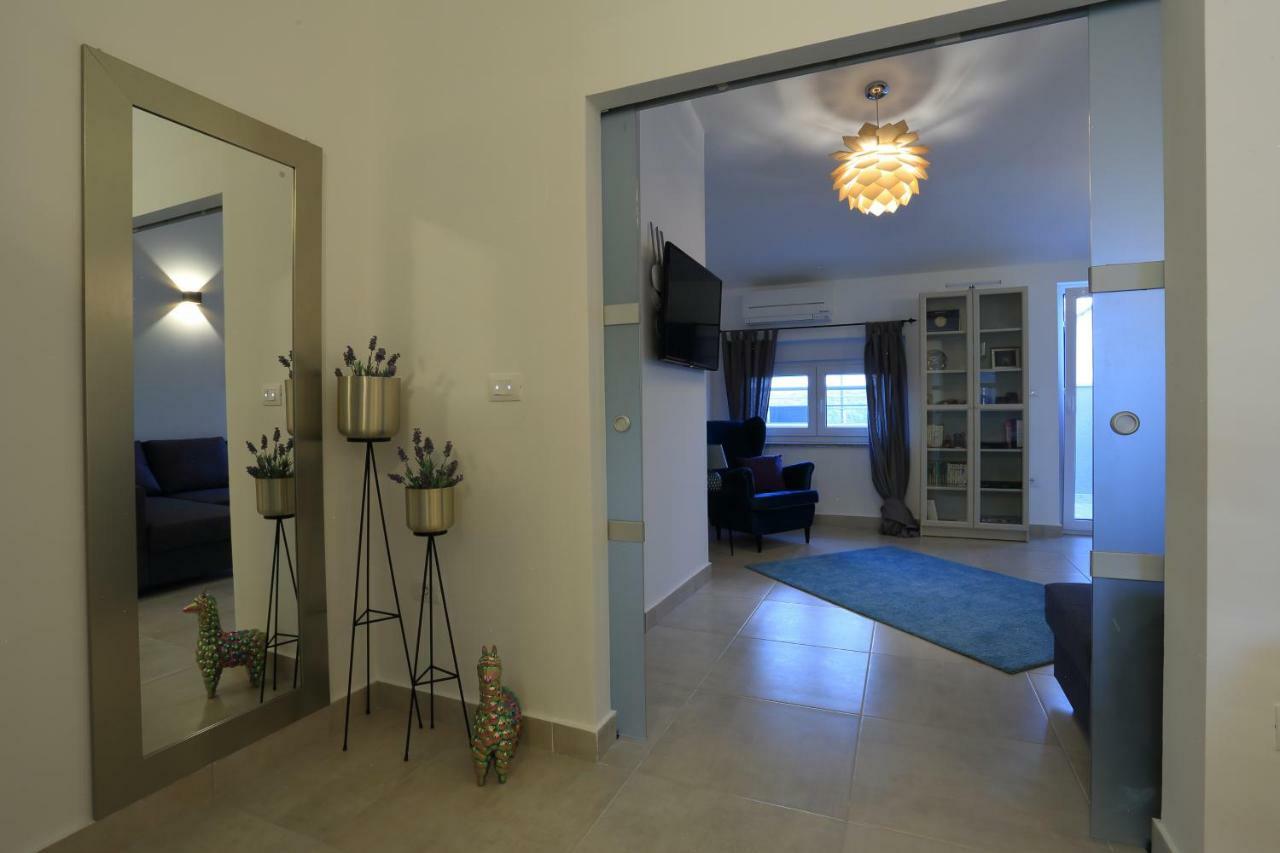 Apartments Bonvenon2普拉 外观 照片